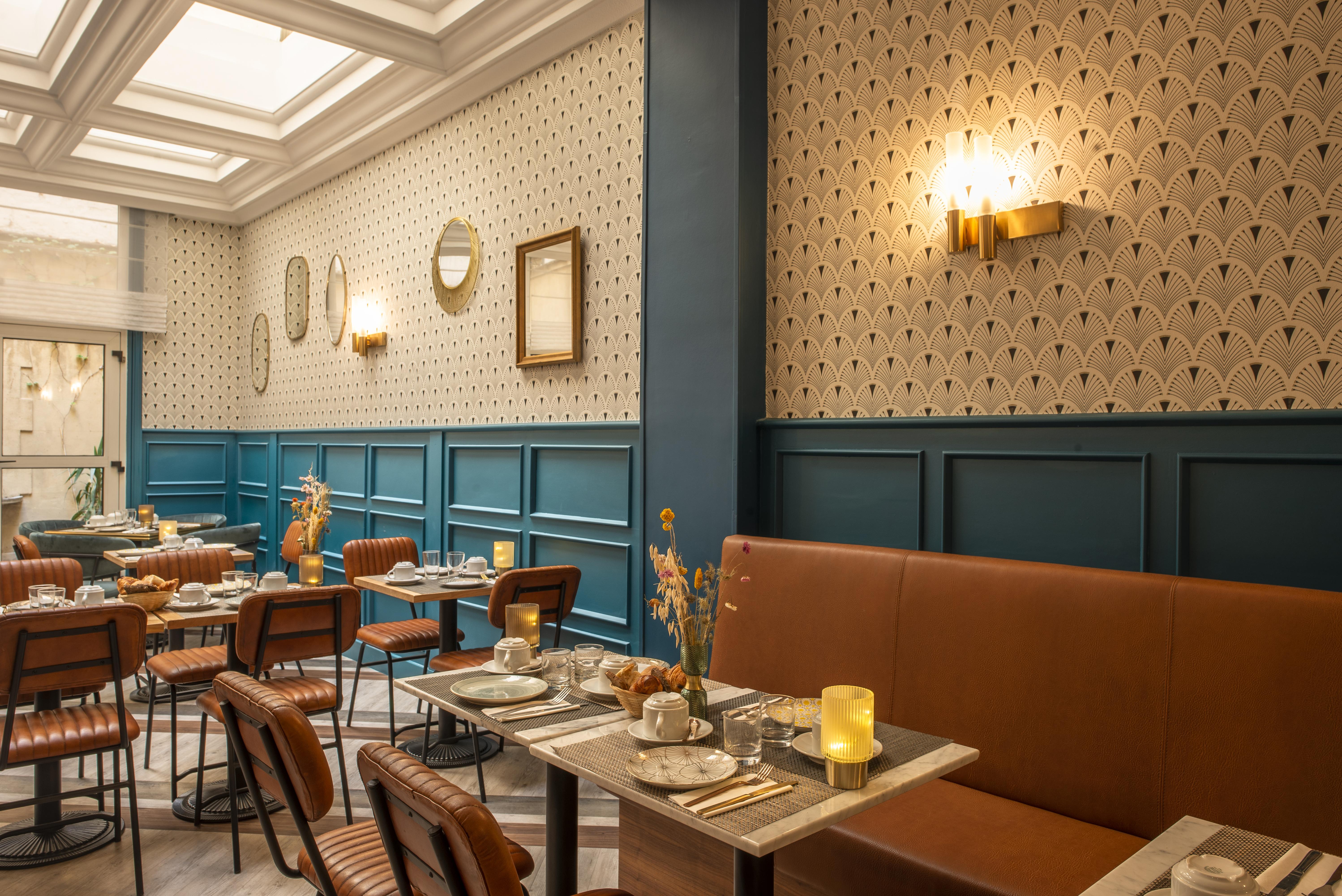 Le Bristol Hotel