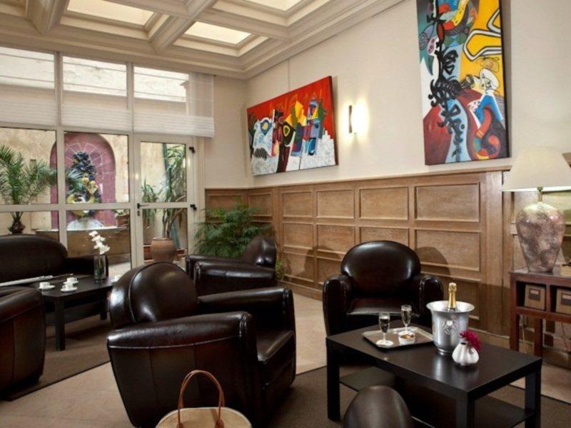 Le Bristol Avignon